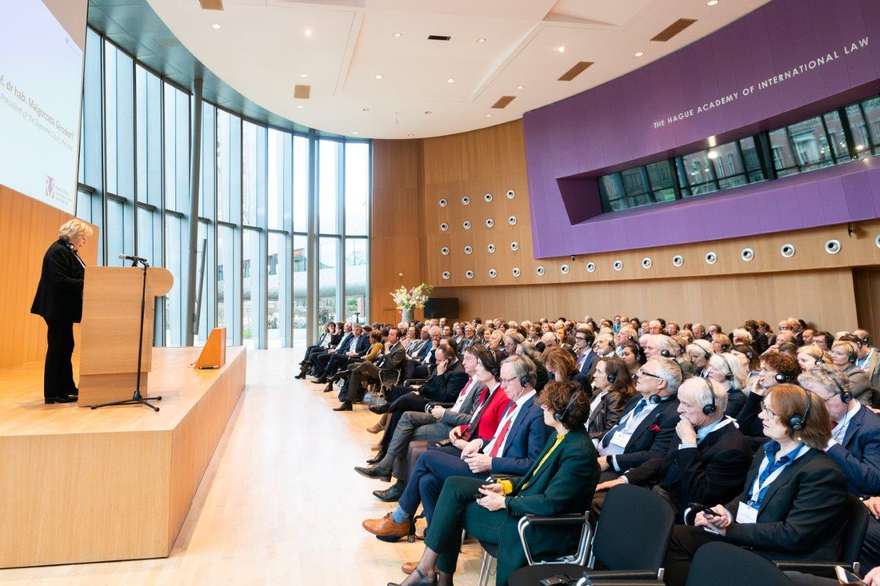 Konferencja w Hadze.jpg